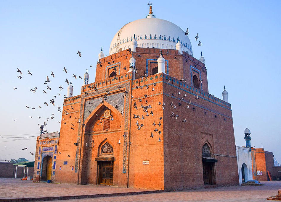Tomb of Hazrat Bahauddin Zakariya Multani – Spiritual and Architectural Masterpiece of Multan Tomb of…