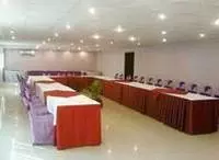 Al Harmain Tower Karachi Room