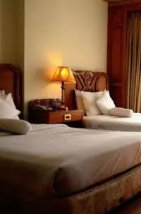 Hotel Hilton Suites