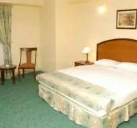 Crown Inn Karachi Karachi Room