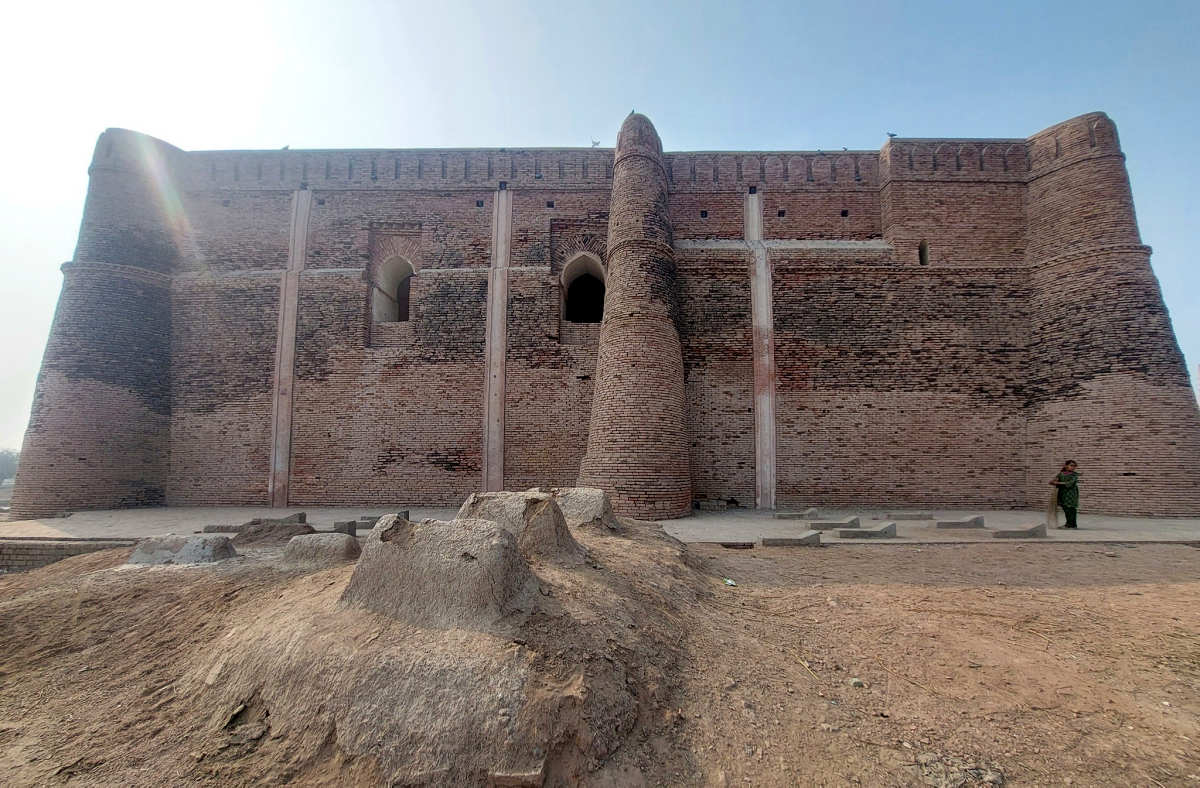 Mausoleum of Hazrat Khaliq Wali Kabirwala