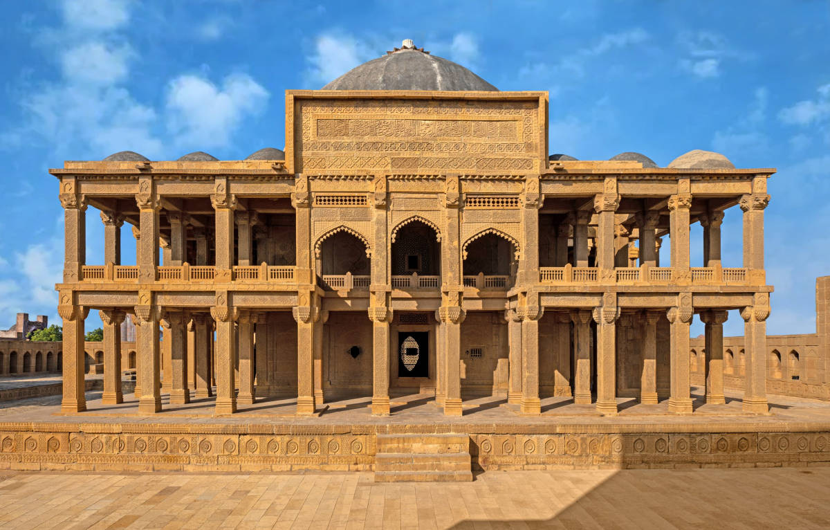 Tomb of Mirza Issa Khan Tarkhan Makli