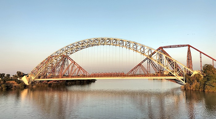 Река Инд и мост Лансдаун, Суккур, Пакистан